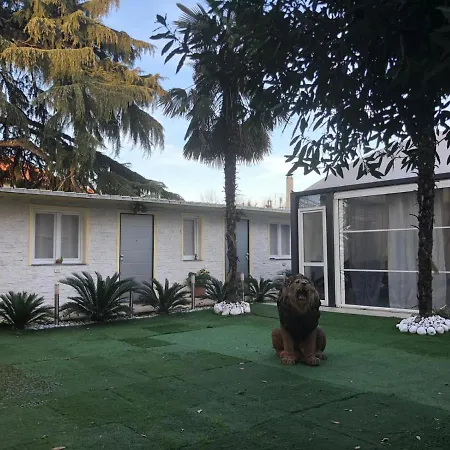 Oasis Passion Fiera - Triple Guest house Rho